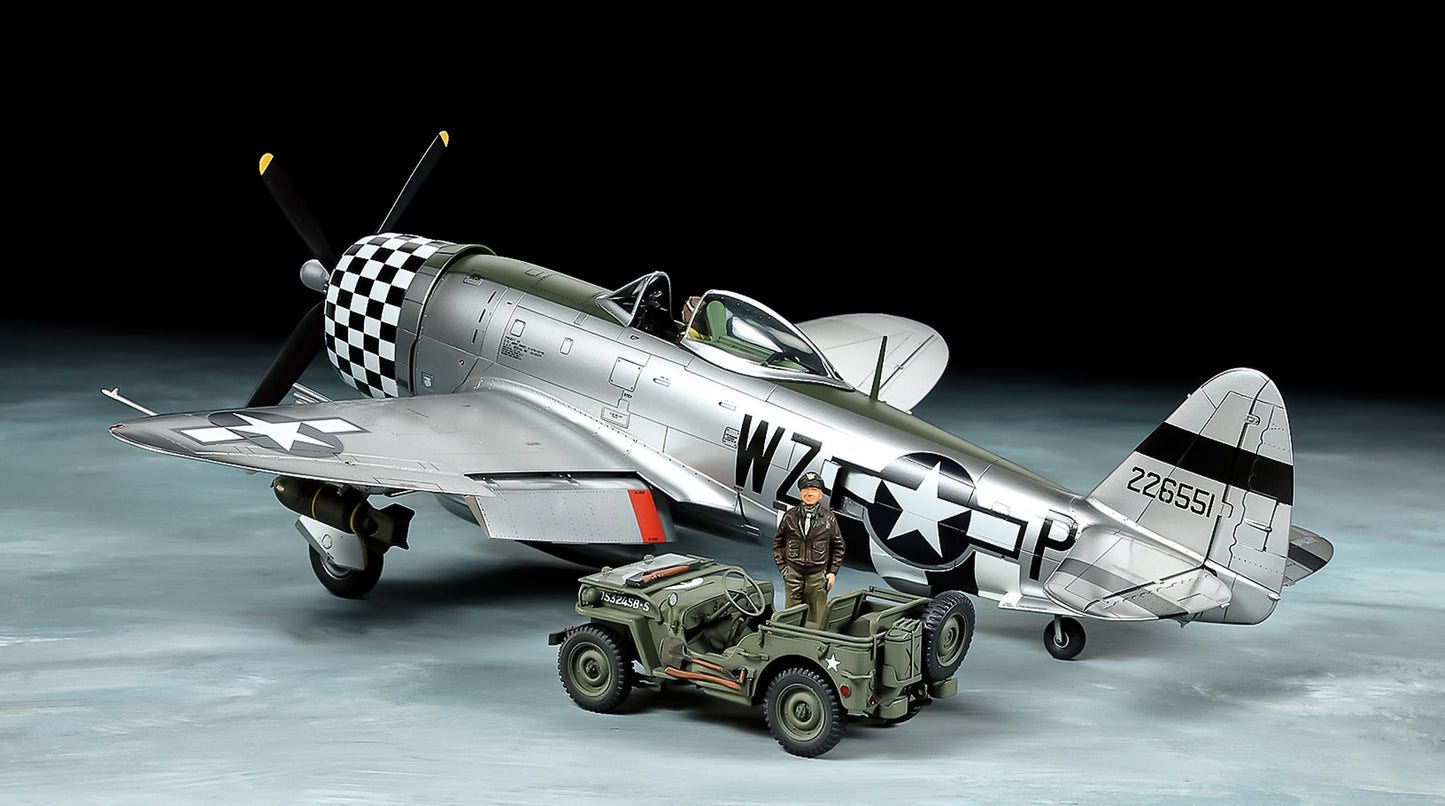 Tamiya 1/48 P-47D Bubbletop & 4x4 LV 25214