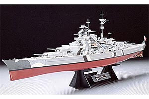 Tamiya Bismarck With Stand 78013