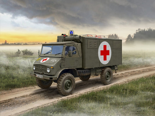 Unimog S 404, German Military Ambulance ICM35138