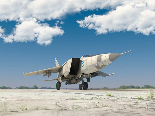 MiG-25 RB, Soviet Reconnaissance Plane ICM48902