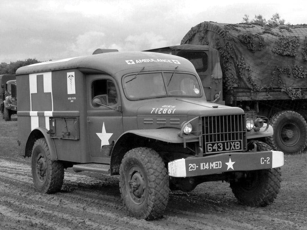 Zvezda Dodge WC-54 Ambulance Z3711