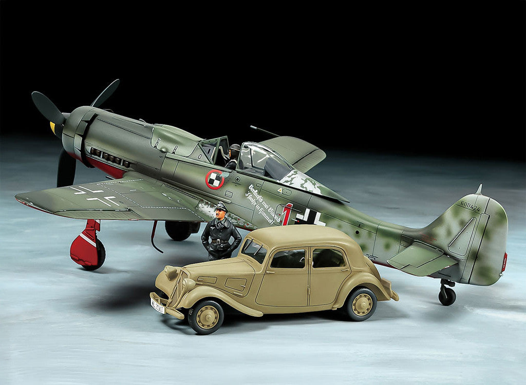Tamiya 1/48 Fw190 D-9 JV44 & 11CV 25213