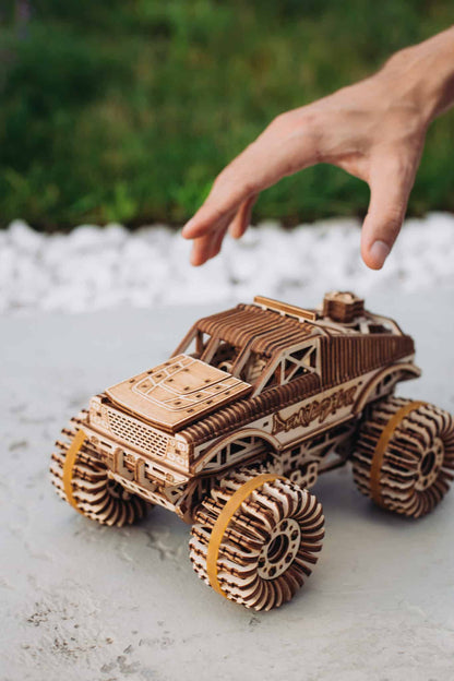 Wood Trick Monster Truck WDTK015