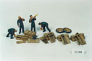 Tamiya German Tank Ammo-Loading Crew 35188