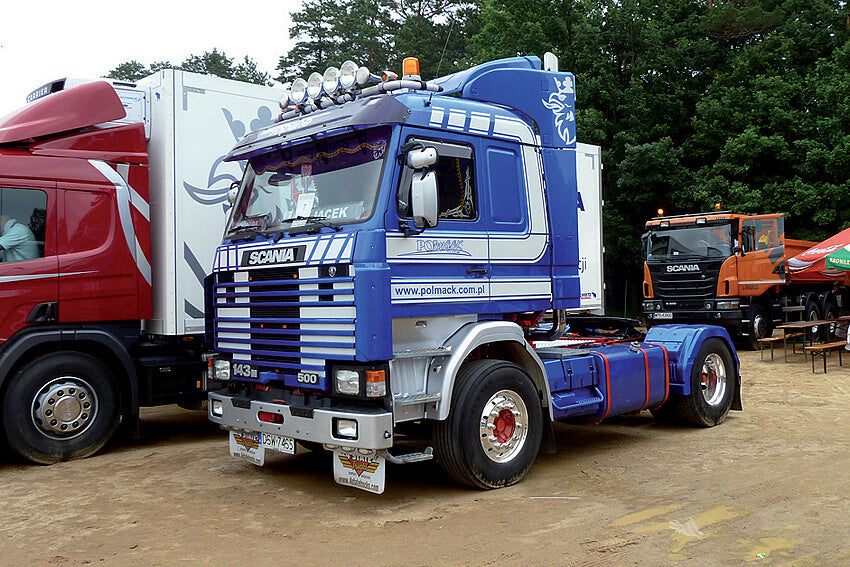 Italeri Scania 143M Topline 4X2 3910