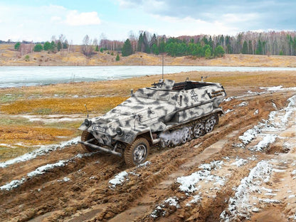 ICM Sd.Kfz.251/1 Ausf.B APC ICM35106