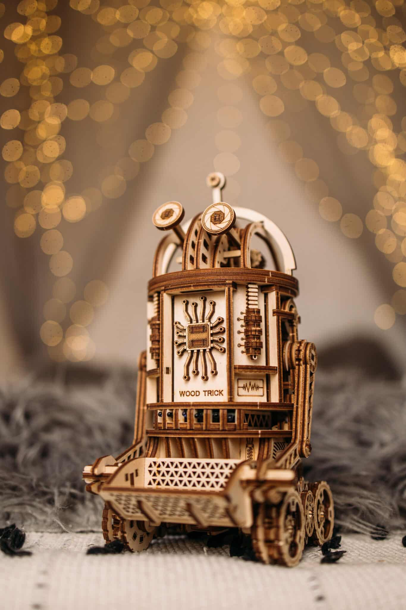 Wood Trick Space junk robot (mechanical) WDTK073