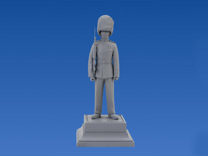 British Grenadier Queen’s Guards 1:16 Figure ICM16001