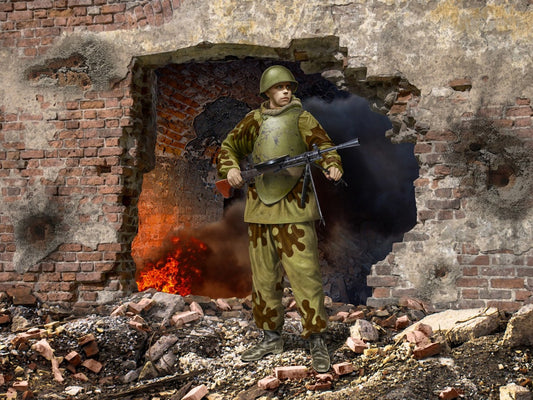 WW2 Soviet Assault Engineer-Sapper ICM16013
