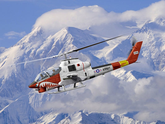 AH-1G 'Arctic Cobra', U.S. Helicopter  ICM32063