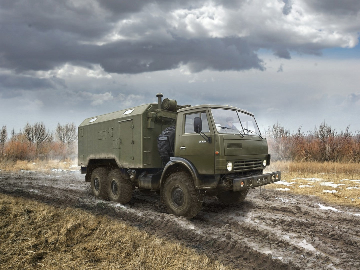 Soviet Six-Wheel Army Truck with Shelter ICM35002