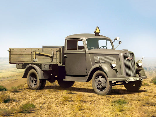 Typ 2,5-32 (1,5 to), WWII German Light Truck ICM35401