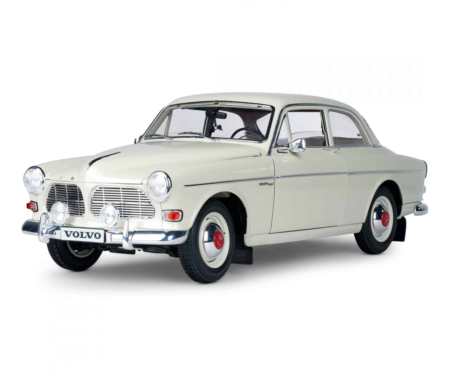 IXO Collections Volvo S122 Amazon 1/8th Scale Metal & Plastic Kit IXCVOLFK